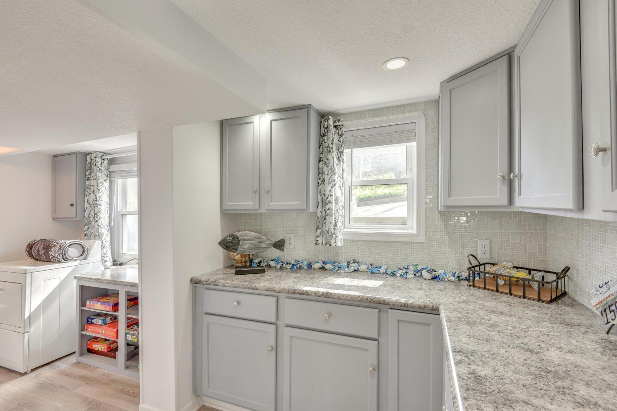 Rome City Lake House With Dock And Waterfront Views! Kendallville ภายนอก รูปภาพ
