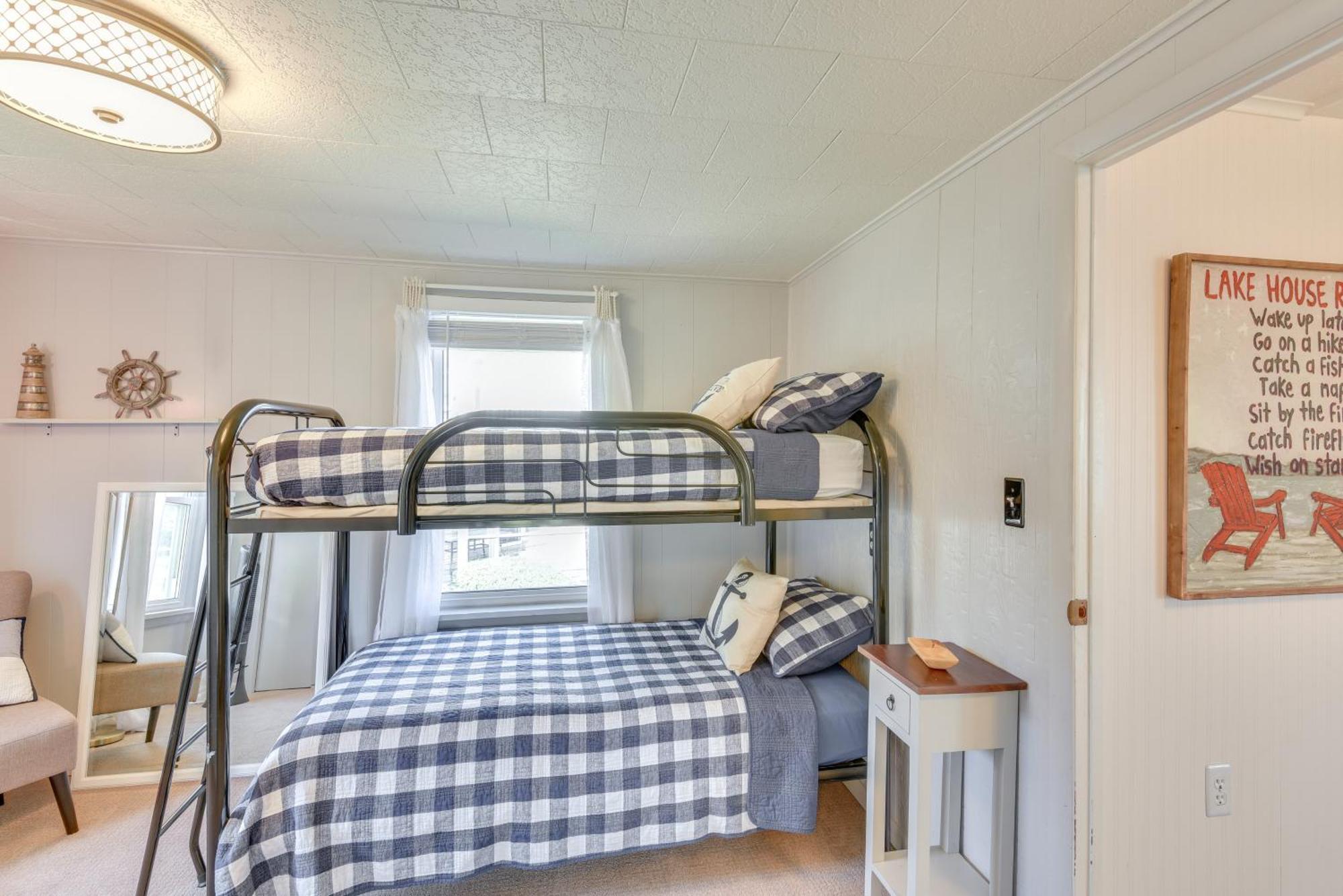 Rome City Lake House With Dock And Waterfront Views! Kendallville ภายนอก รูปภาพ