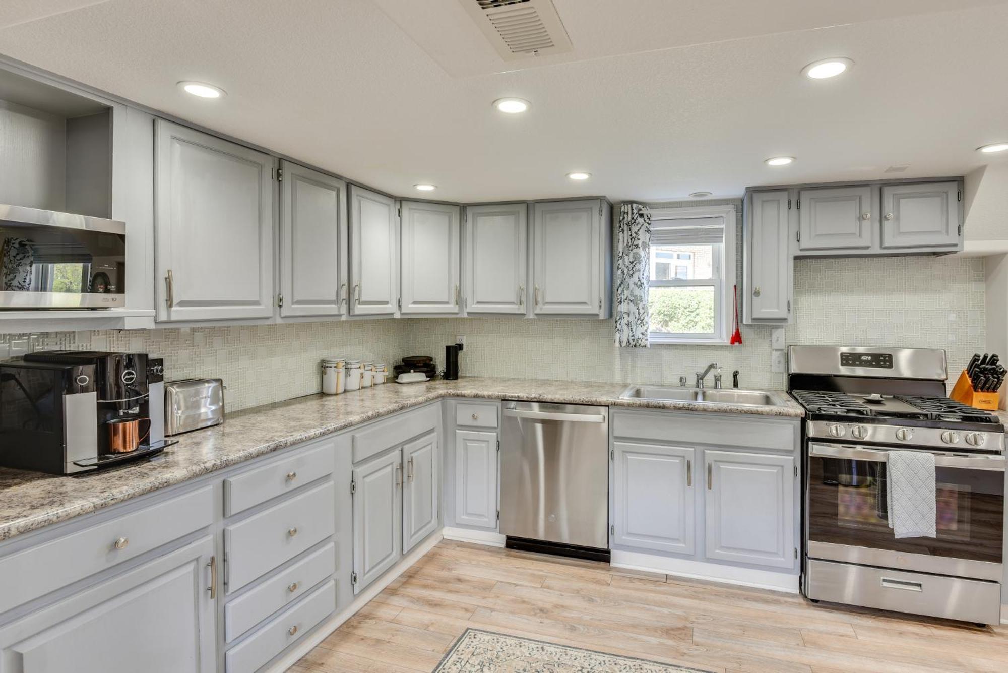 Rome City Lake House With Dock And Waterfront Views! Kendallville ภายนอก รูปภาพ